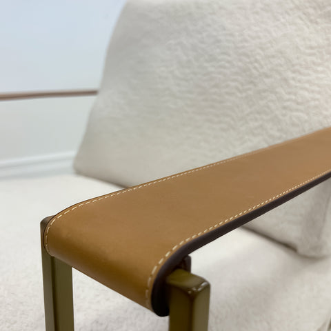 EM1089 CREAM FABRIC WRAP GOLD METAL FRAME ACCENT CHAIR