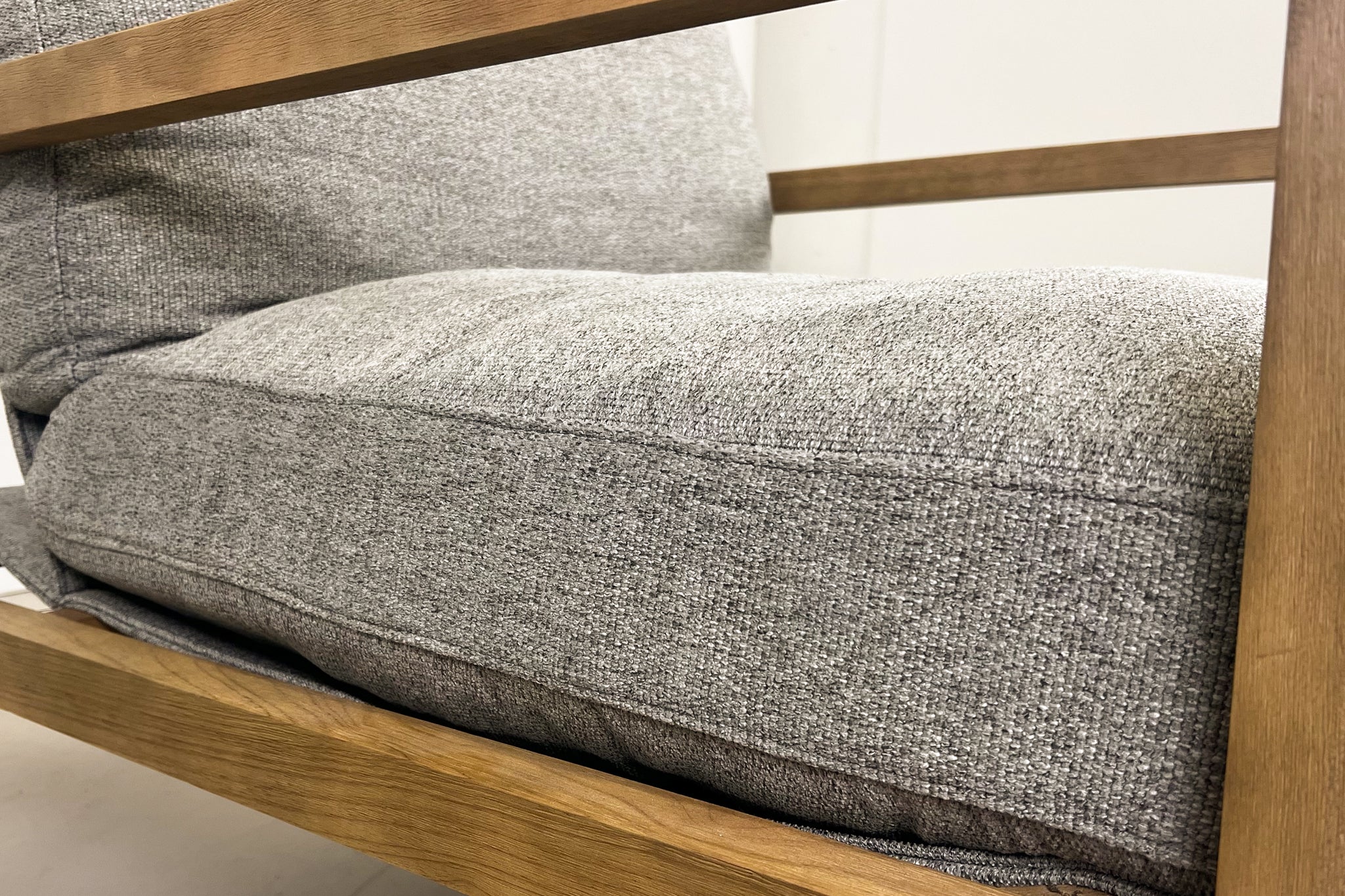 HF1052 CHAIR-ZION ASH NATURAL