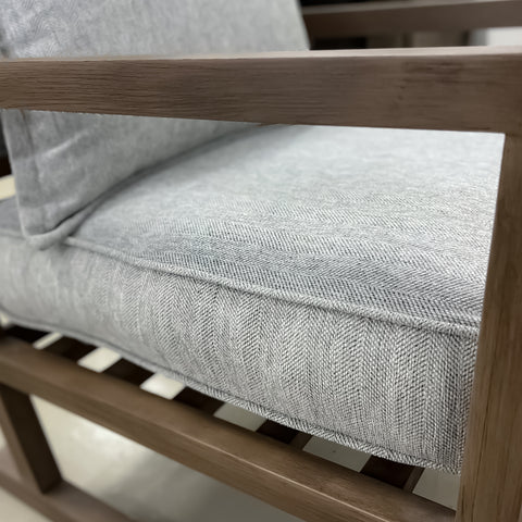 EM1269 FROST GRAY WOOD FRAME ACCENT CHAIR 33