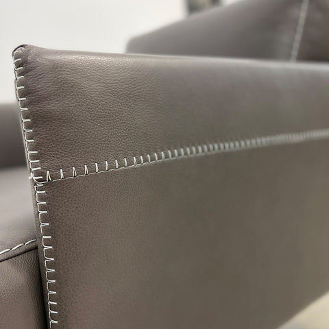 NB1026 DARK GREY LEATHER CHAIR