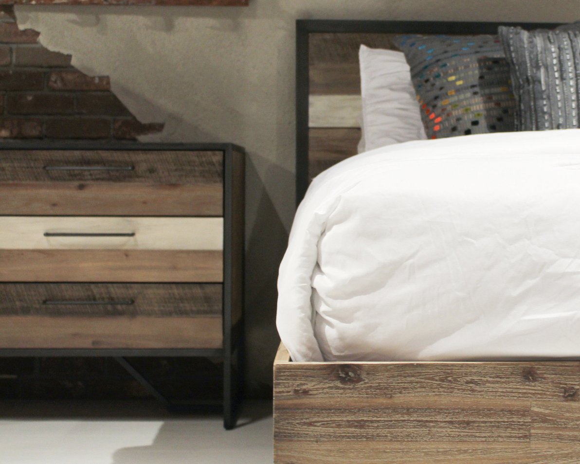 SILVER LAKE BEDS-furniture stores regina-Hunters Furniture