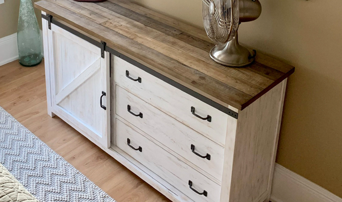 MARSEILLE BEDROOM TABLES