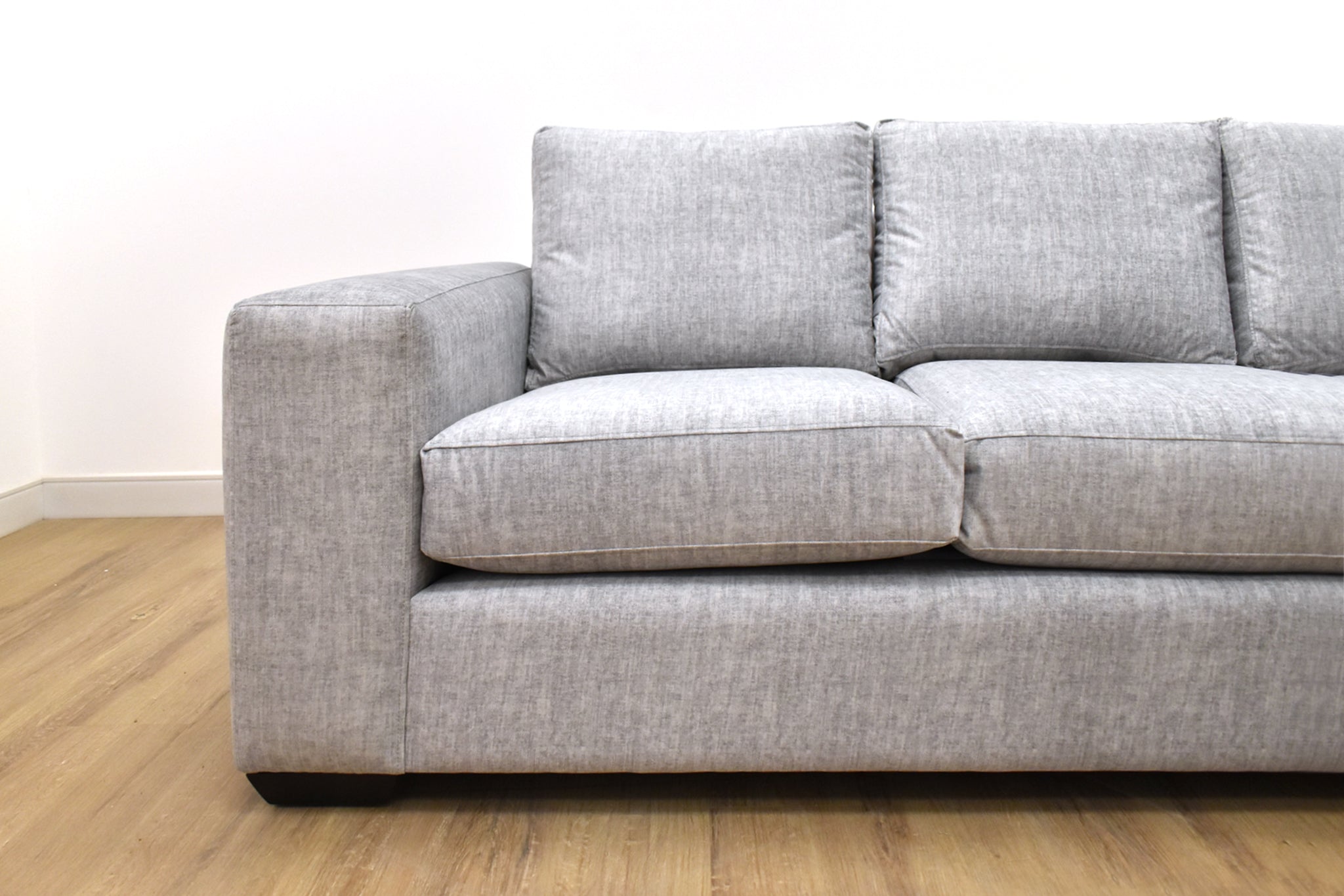 RICHMOND CUSTOM FABRIC SOFAS AND SECTIONALS